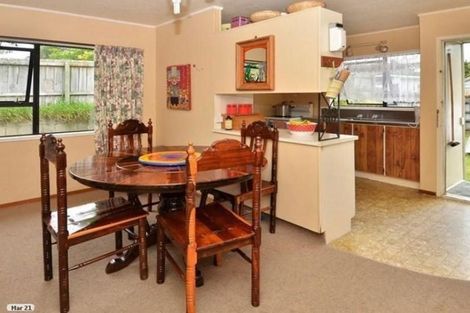 Photo of property in 6 Rako Place, Manurewa, Auckland, 2102