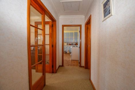 Photo of property in 9 Davy Street, Carterton, 5713