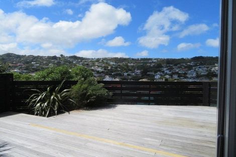 Photo of property in 10/3 Severn Street, Island Bay, Wellington, 6023