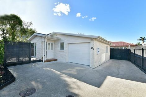 Photo of property in 17a Hatton Road, Orewa, 0931