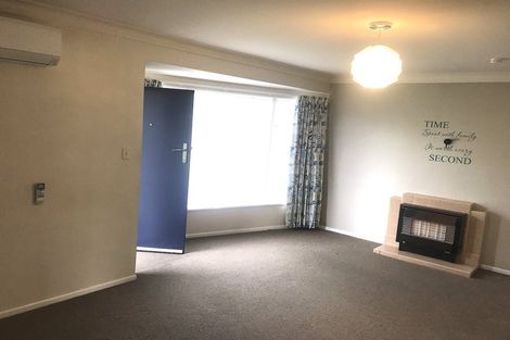 Photo of property in 4/576 Queen Street East, Levin, 5510