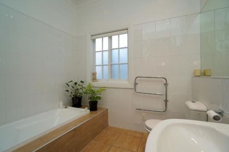 Photo of property in 201a Jervois Road, Herne Bay, Auckland, 1011