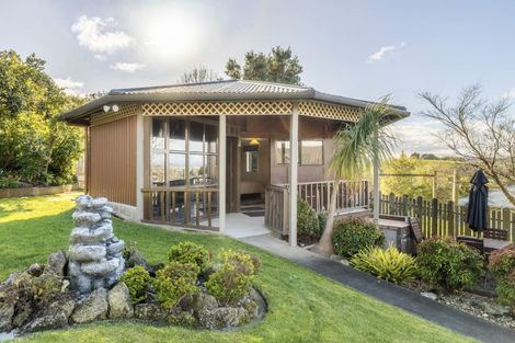 Photo of property in 1 Ranui Place, Feilding, 4702