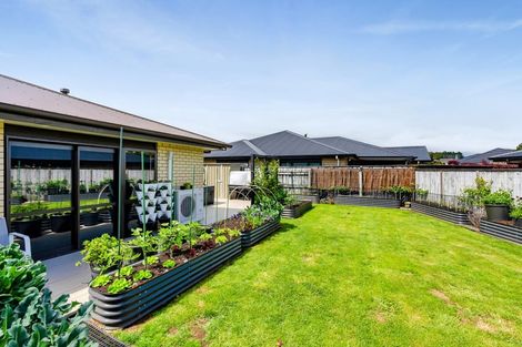 Photo of property in 18a Estate Grove, Inglewood, 4330