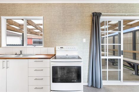 Photo of property in 1/25 Karepo Crescent, Ranui, Auckland, 0612