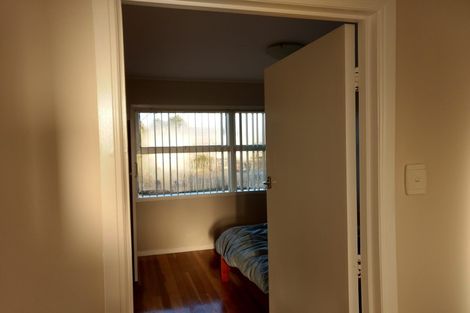 Photo of property in 38 Beaumonts Way, Manurewa, Auckland, 2102