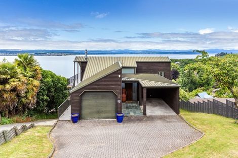 Photo of property in 73 Wakeman Road, Acacia Bay, Taupo, 3330