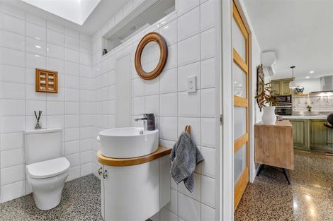 Photo of property in 135 Beach Road, Castor Bay, Auckland, 0620