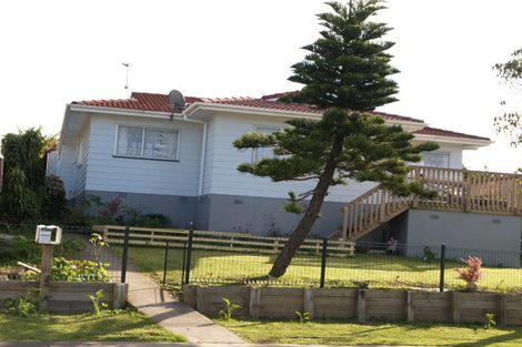 Photo of property in 56 Archboyd Avenue, Mangere East, Auckland, 2024