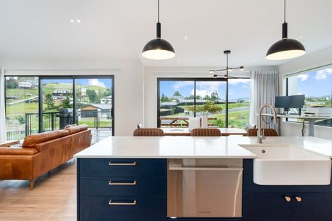 Photo of property in 61 Heathfield Drive, Mosgiel, 9024