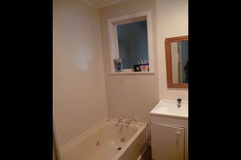 Photo of property in 45 Cargill Street, Papakura, 2110