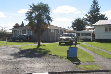 Photo of property in 2 Girvan Place, Tokoroa, 3420