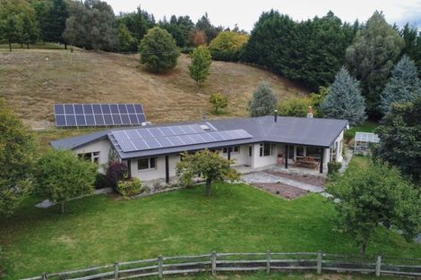 Photo of property in 752 Malaghans Road, Speargrass Flat, Queenstown, 9371