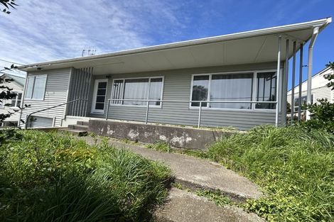 Photo of property in 32 Kiwi Road, Raumati Beach, Paraparaumu, 5032