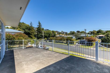 Photo of property in 29 Awanui Street, Merrilands, New Plymouth, 4312
