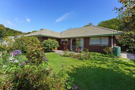 Photo of property in 14 River Glade, Waikanae, 5036