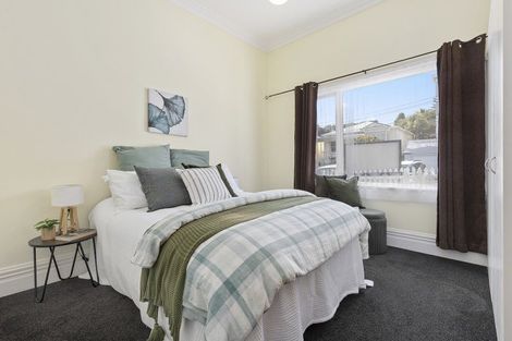 Photo of property in 10 Hiropi Street, Newtown, Wellington, 6021
