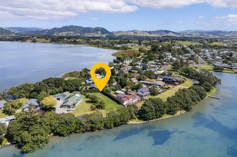 Photo of property in 7 Waione Avenue, Athenree, Waihi Beach, 3177