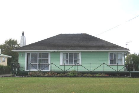 Photo of property in 9 Mawney Road, Henderson, Auckland, 0610