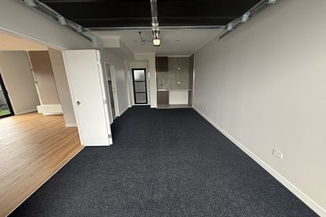 Photo of property in 2a Mayflower Close, Mangere East, Auckland, 2024