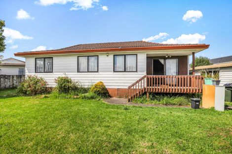 Photo of property in 1/14 Etherton Drive, Weymouth, Auckland, 2103