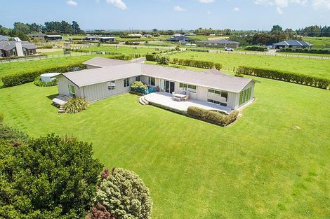 Photo of property in 26 Highland View Drive, Tokomaru, Palmerston North, 4474