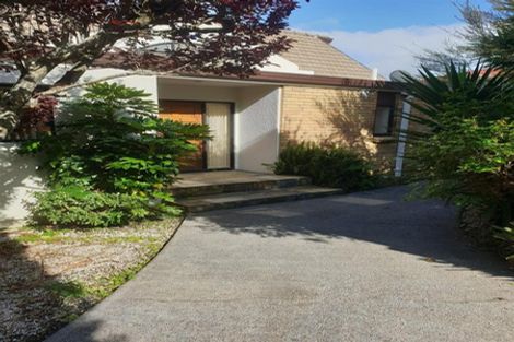 Photo of property in 1/30 Mccahill Views, Botany Downs, Auckland, 2010