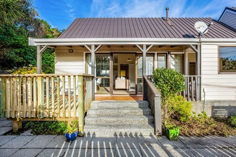 Photo of property in 35b Duthie Street, Karori, Wellington, 6012