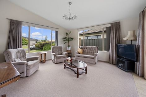 Photo of property in 24 Akaroa Road, Poraiti, Napier, 4112