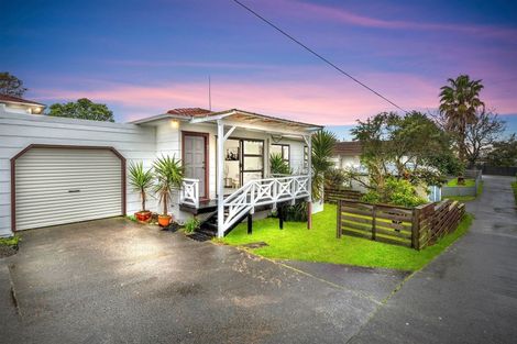 Photo of property in 2/46 View Road, Henderson, Auckland, 0612