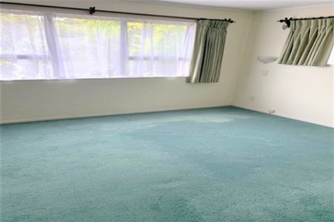 Photo of property in 6 Pioneer Grove, Silverstream, Upper Hutt, 5019