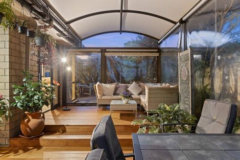 Photo of property in 53 Grand Drive, Orewa, 0931