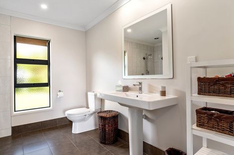 Photo of property in 1956b Pyes Pa Road, Oropi, Tauranga, 3173