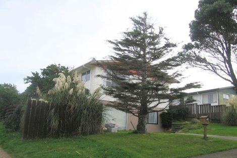 Photo of property in 7 Limerick Grove, Ascot Park, Porirua, 5024