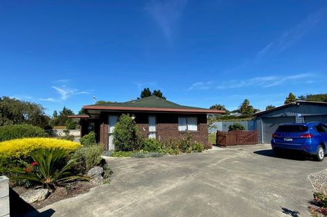 Photo of property in 16 Mathew Street, Dannevirke, 4930