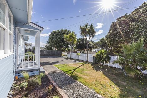 Photo of property in 76 Te Pene Avenue, Titahi Bay, Porirua, 5022