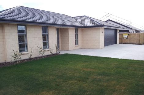 Photo of property in 17 Raranga Street, Marshland, Christchurch, 8083