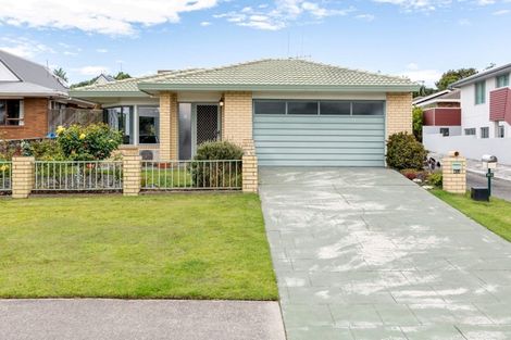 Photo of property in 41a Valley Road, Mount Maunganui, 3116