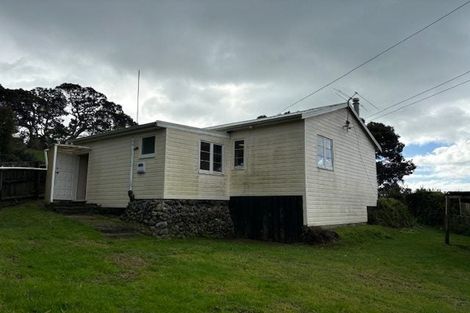 Photo of property in 65 Howard Road, Orere Point, Papakura, 2585
