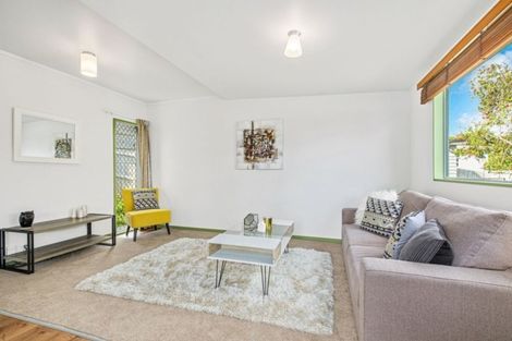 Photo of property in 1/645 Swanson Road, Swanson, Auckland, 0612