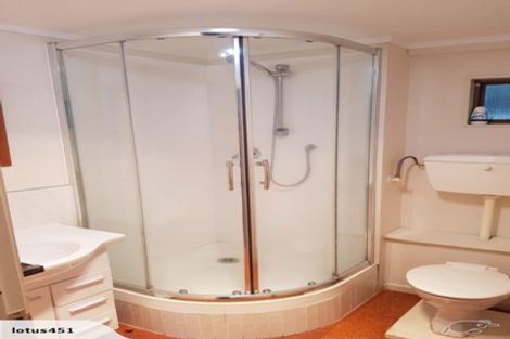 Photo of property in 13 Malters Place, Browns Bay, Auckland, 0630