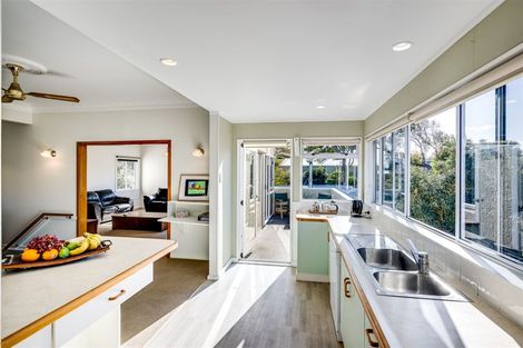 Photo of property in 319 Clifton Road, Te Awanga, 4102