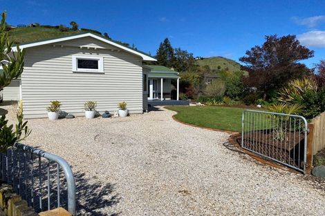 Photo of property in 122 Lord Rutherford Road South, Brightwater, 7022