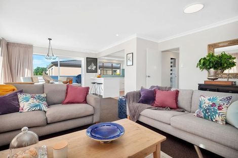 Photo of property in 20a Seaview Road, Otumoetai, Tauranga, 3110