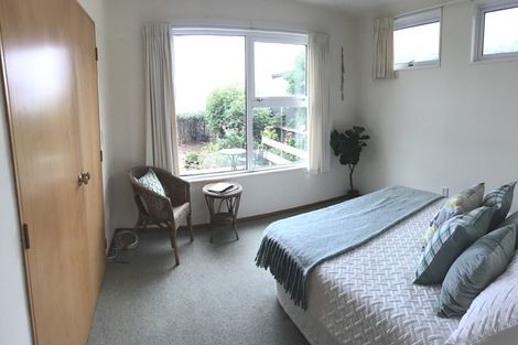 Photo of property in 13 Sunset Parade, Plimmerton, Porirua, 5026