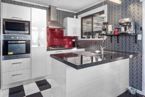 Photo of property in 45 First Avenue, Avenues, Whangarei, 0110