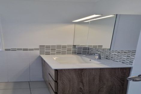 Photo of property in 37 Innisowen Place, Flat Bush, Auckland, 2019