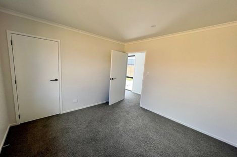 Photo of property in 24 Kerr Crescent, Patumahoe, 2679