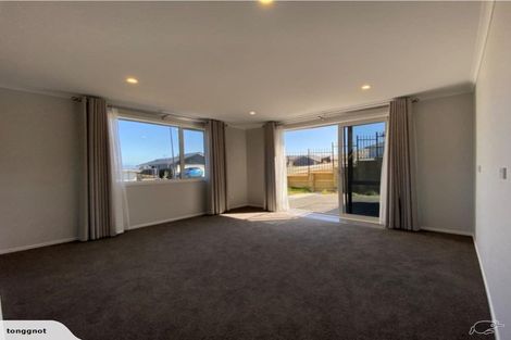 Photo of property in 6 Dulverton Rise, Flagstaff, Hamilton, 3210