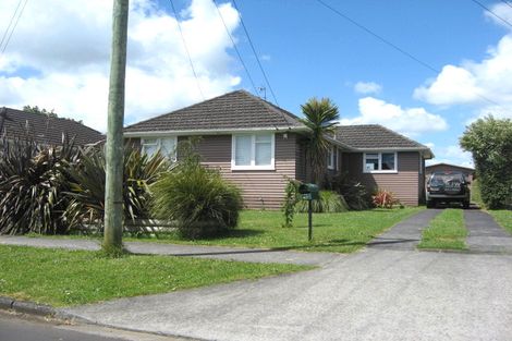 Photo of property in 40 Arimu Road, Papakura, 2110